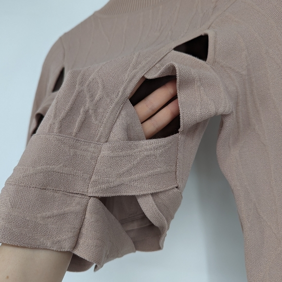 Jonathan Simkhai | Spill Intarsia Knit Textured Cropped Criss Cross Swea… - Picture 9 of 12